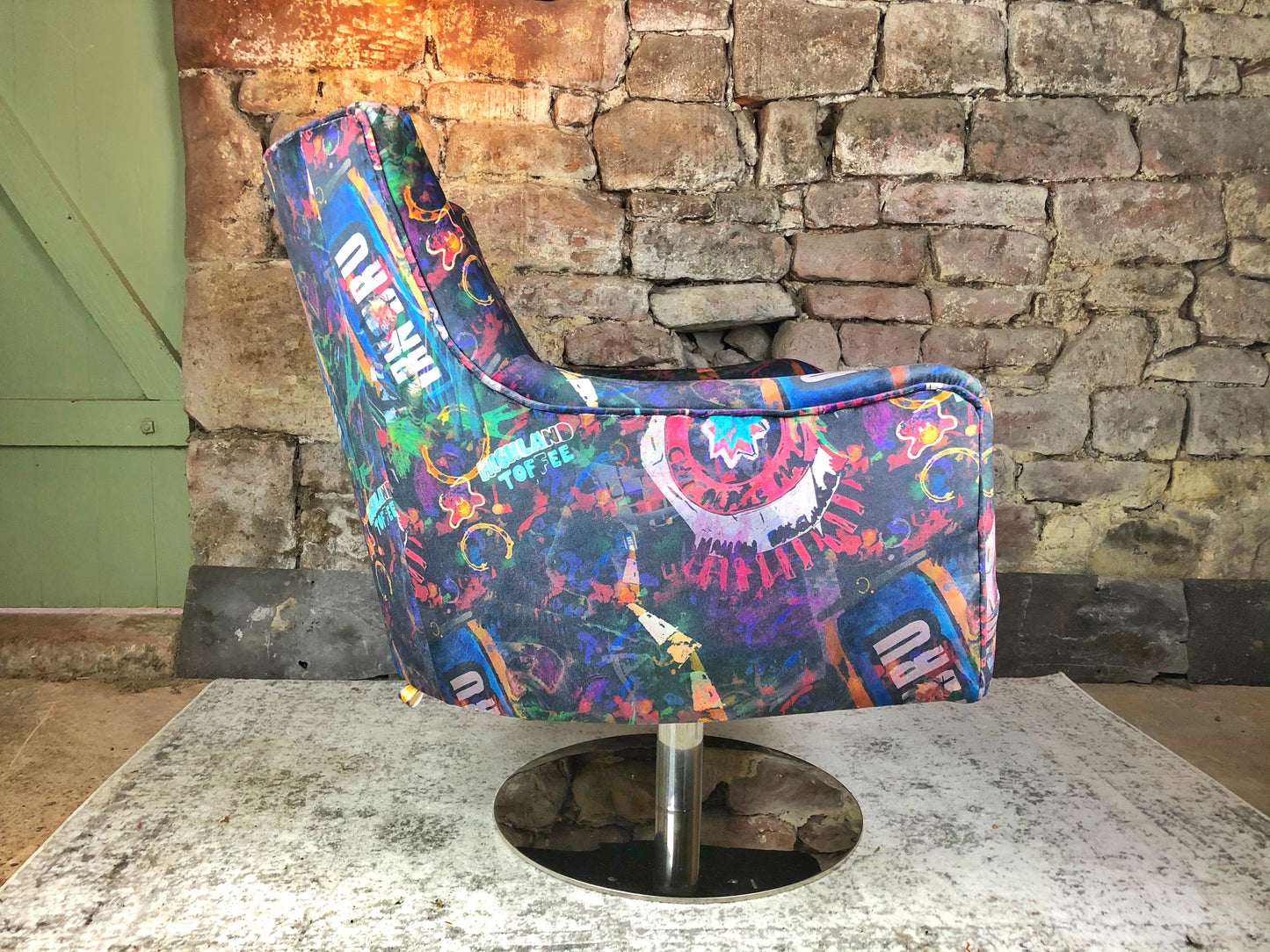 Swivel Chair - Gallus